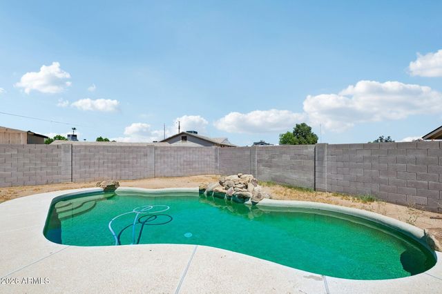 17642 N 16TH Avenue, Phoenix, AZ 85023