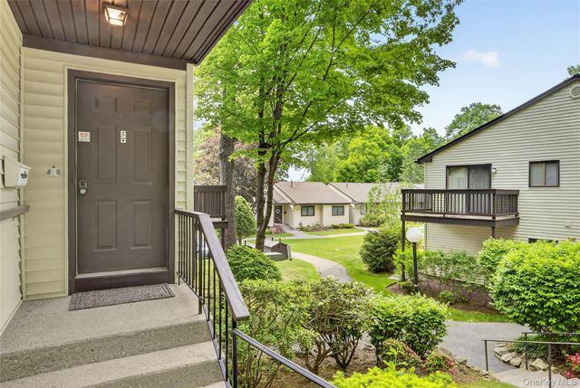 128D Columbia Court D, Yorktown Heights, NY 10598