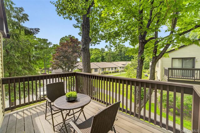 128D Columbia Court D, Yorktown Heights, NY 10598