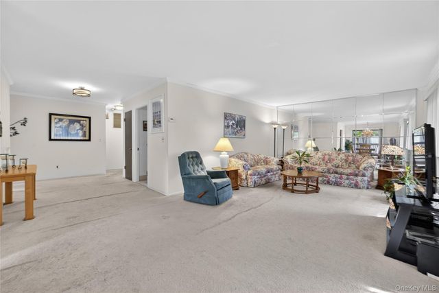 128D Columbia Court D, Yorktown Heights, NY 10598