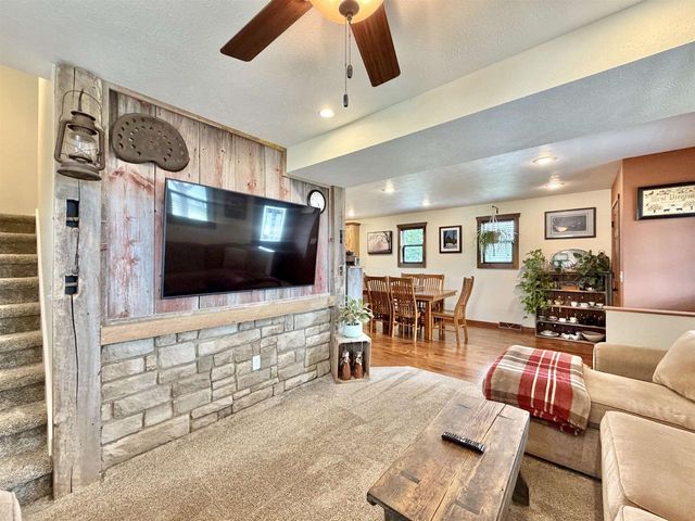 709 East Street, Clinton, WI 53525