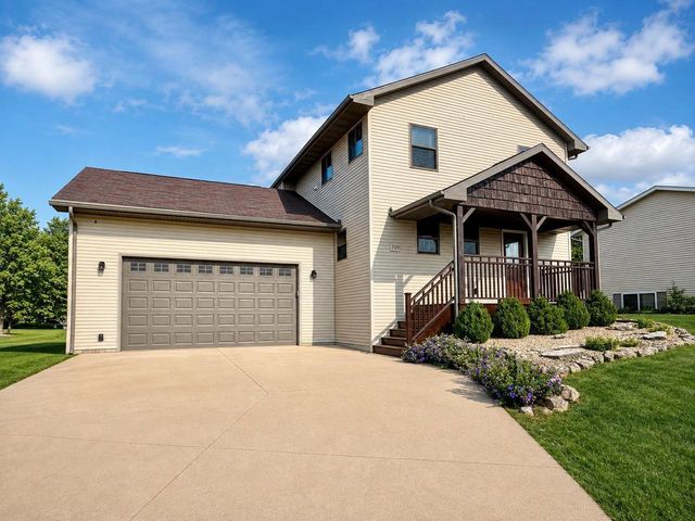 709 East Street, Clinton, WI 53525