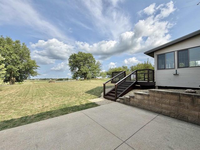 709 East Street, Clinton, WI 53525