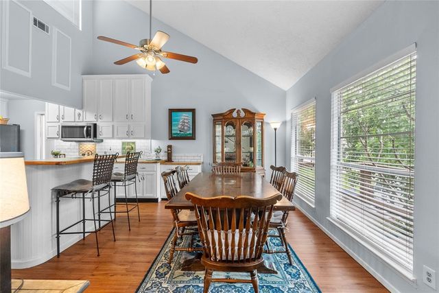 268 Seminole Drive, League City, TX 77565