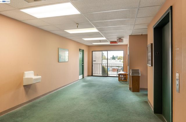 1610 Soquel Ave, Santa Cruz, CA 95062