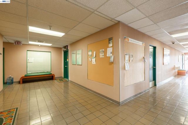 1610 Soquel Ave, Santa Cruz, CA 95062