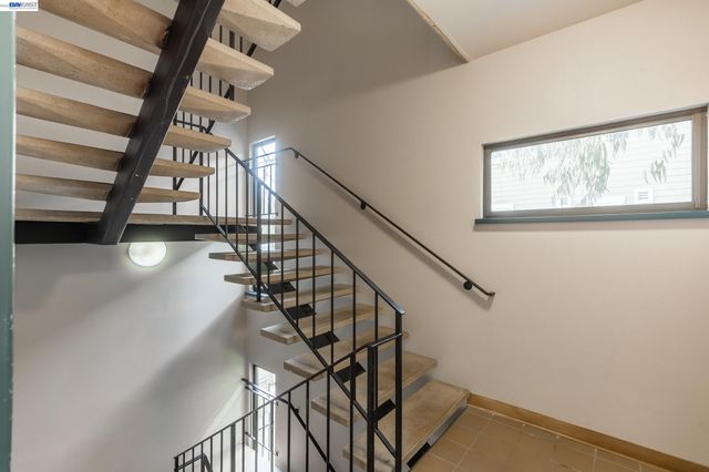 1610 Soquel Ave, Santa Cruz, CA 95062