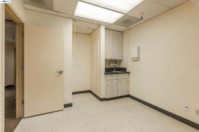 1610 Soquel Ave, Santa Cruz, CA 95062