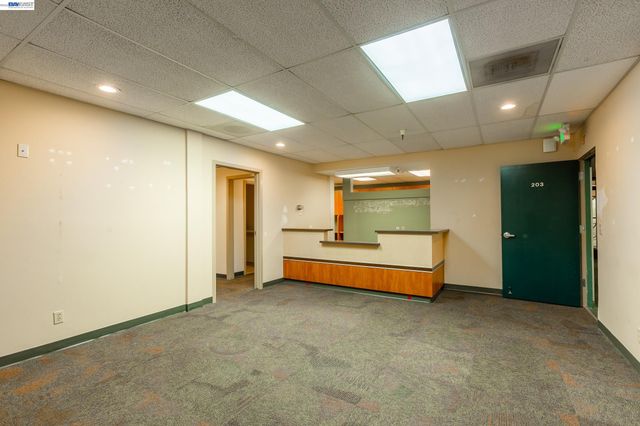 1610 Soquel Ave, Santa Cruz, CA 95062