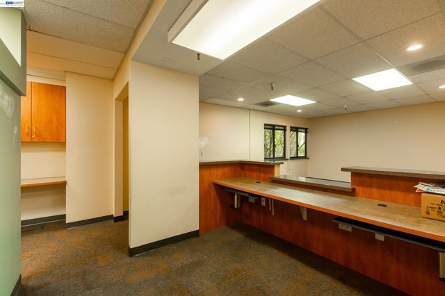 1610 Soquel Ave, Santa Cruz, CA 95062