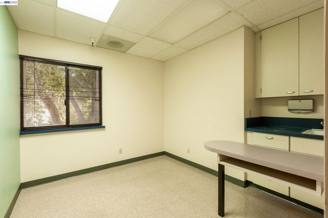 1610 Soquel Ave, Santa Cruz, CA 95062