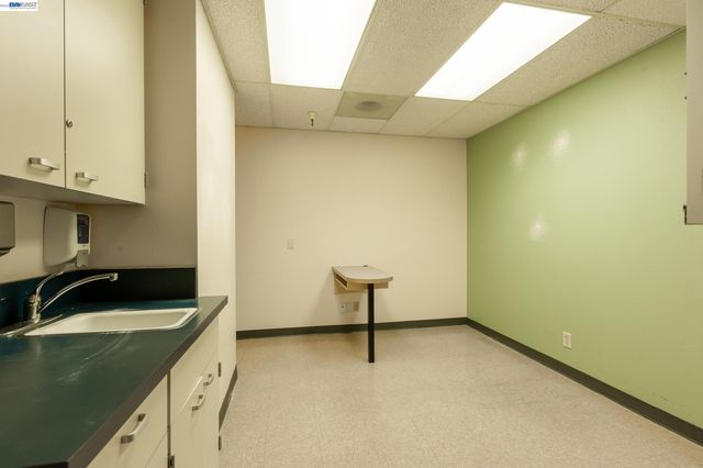 1610 Soquel Ave, Santa Cruz, CA 95062