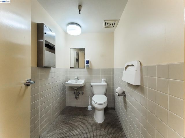 1610 Soquel Ave, Santa Cruz, CA 95062