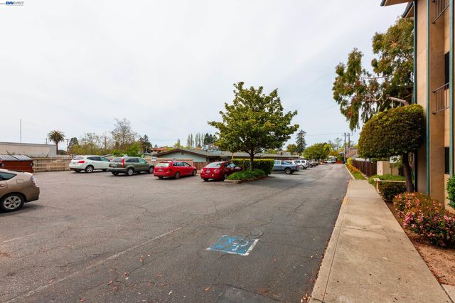 1610 Soquel Ave, Santa Cruz, CA 95062