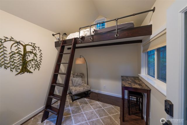 121 N Chinook Drive N, Hoodsport, WA 98548