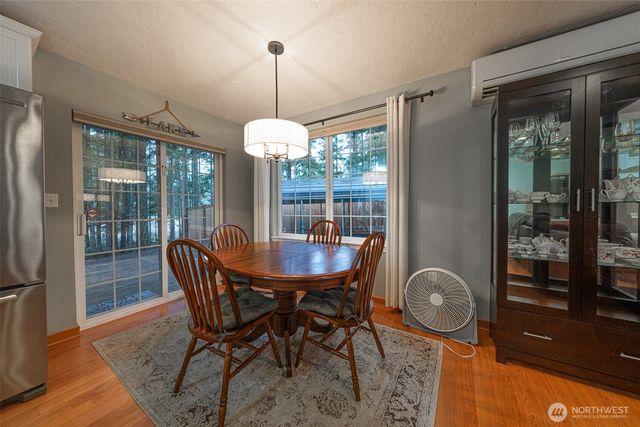 121 N Chinook Drive N, Hoodsport, WA 98548