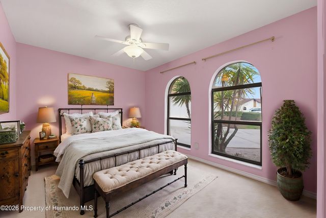 9151 Lingrove Road, Weeki Wachee, FL 34613