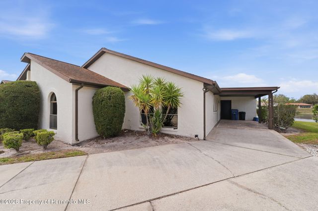 9151 Lingrove Road, Weeki Wachee, FL 34613