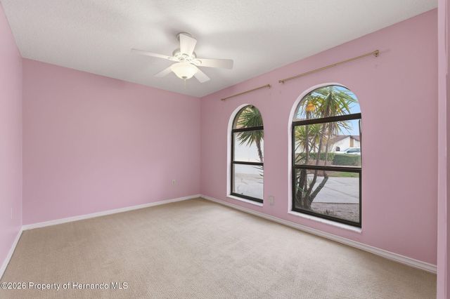 9151 Lingrove Road, Weeki Wachee, FL 34613