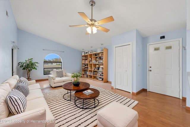 9151 Lingrove Road, Weeki Wachee, FL 34613