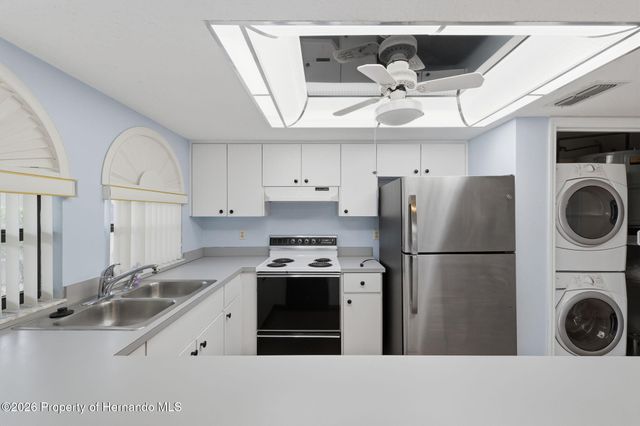 9151 Lingrove Road, Weeki Wachee, FL 34613