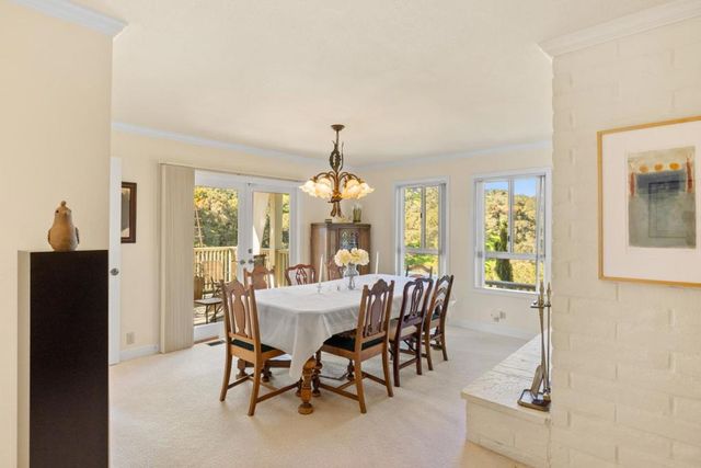 397 Corral De Tierra Road B, Salinas, CA 93908