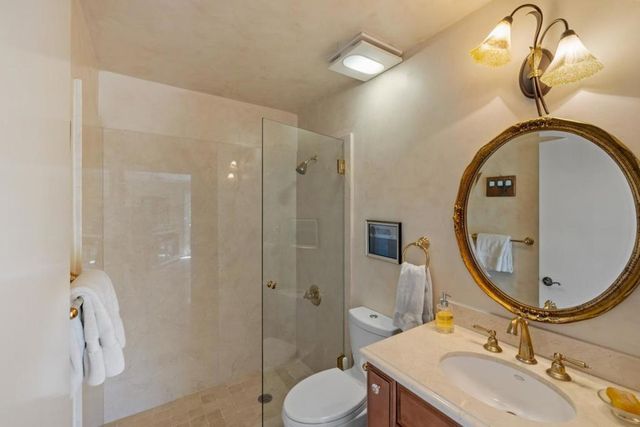 397 Corral De Tierra Road B, Salinas, CA 93908