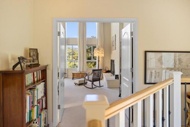 397 Corral De Tierra Road B, Salinas, CA 93908