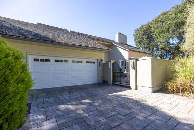 397 Corral De Tierra Road B, Salinas, CA 93908