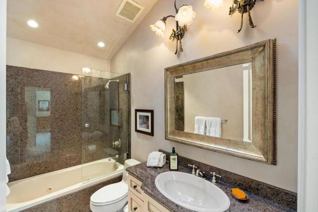 397 Corral De Tierra Road B, Salinas, CA 93908