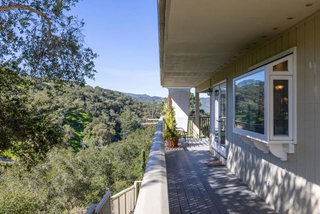 397 Corral De Tierra Road B, Salinas, CA 93908