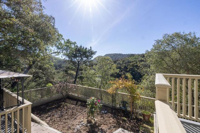 397 Corral De Tierra Road B, Salinas, CA 93908