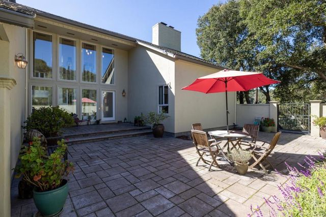 397 Corral De Tierra Road B, Salinas, CA 93908