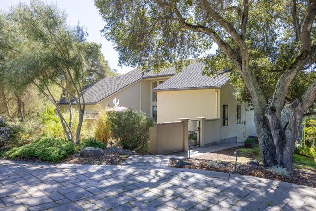 397 Corral De Tierra Road B, Salinas, CA 93908