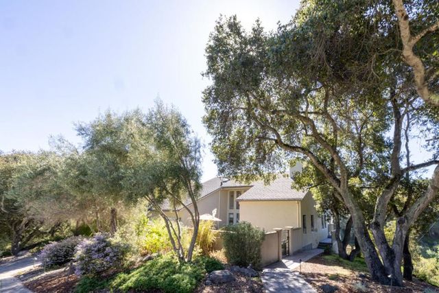 397 Corral De Tierra Road B, Salinas, CA 93908