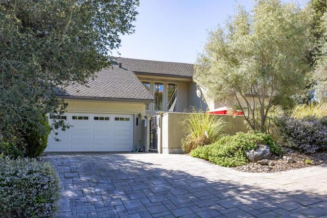 397 Corral De Tierra Road B, Salinas, CA 93908