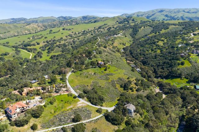 397 Corral De Tierra Road B, Salinas, CA 93908