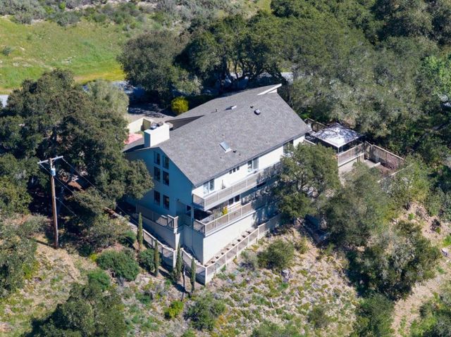 397 Corral De Tierra Road B, Salinas, CA 93908