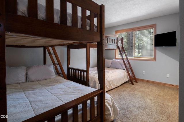 57158 Killdeer Lane 1, Sunriver, OR 97707
