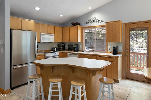 57158 Killdeer Lane 1, Sunriver, OR 97707