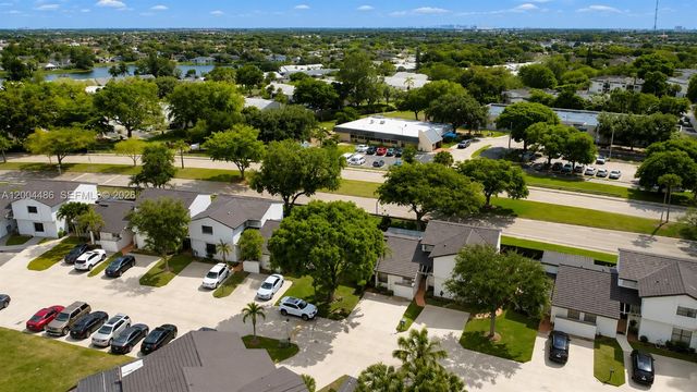 15071 SW 127th Court, Miami, FL 33186
