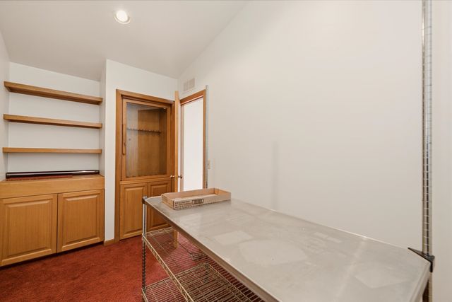 8132 E Morningside St, Wichita, KS 67207