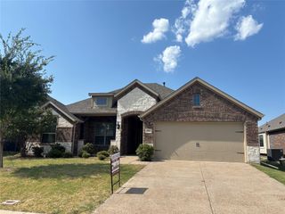 2901 Pronghorn Drive, Melissa, TX 75454
