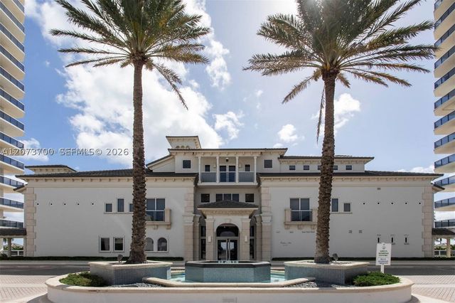 4779 Collins Ave 1005, Miami Beach, FL 33140
