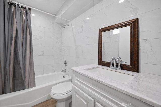 18930 Cantara Street, Reseda, CA 91335
