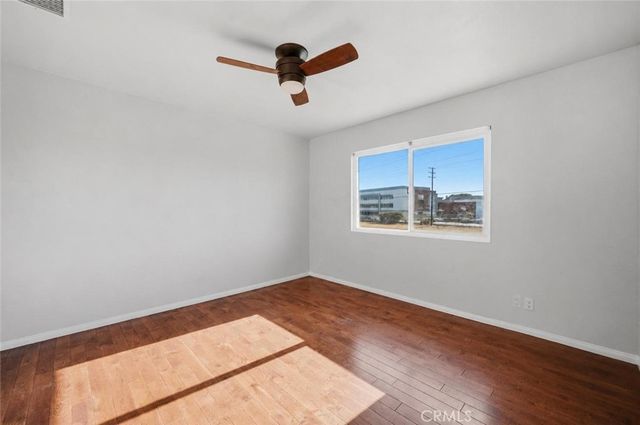 18930 Cantara Street, Reseda, CA 91335