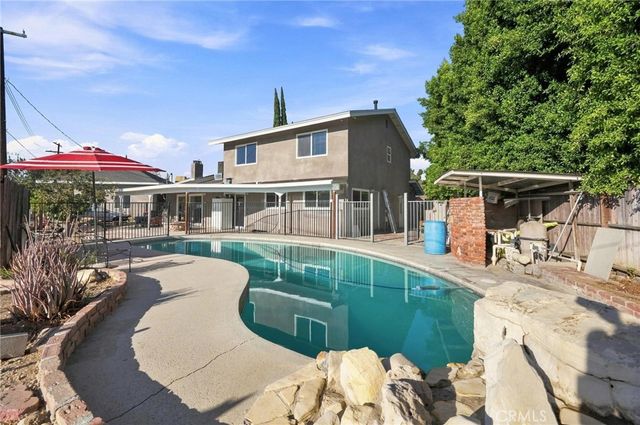 18930 Cantara Street, Reseda, CA 91335