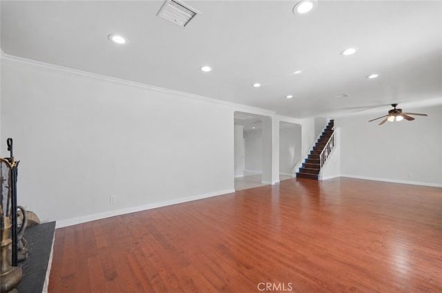 18930 Cantara Street, Reseda, CA 91335
