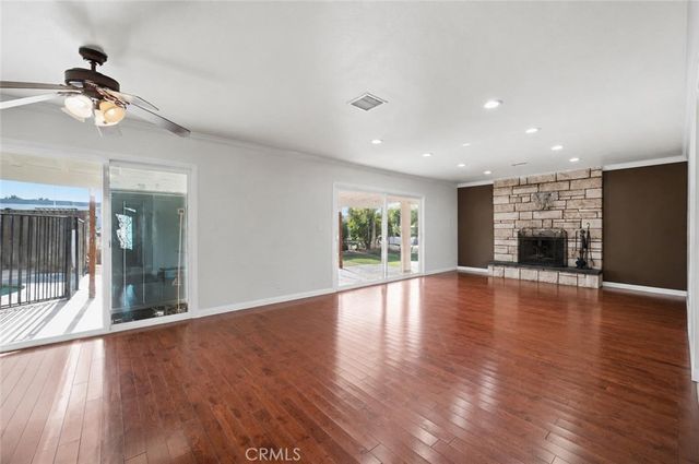 18930 Cantara Street, Reseda, CA 91335