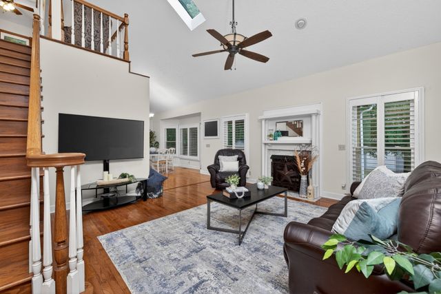 5205 SE Tater Peeler Rd, Lebanon, TN 37090